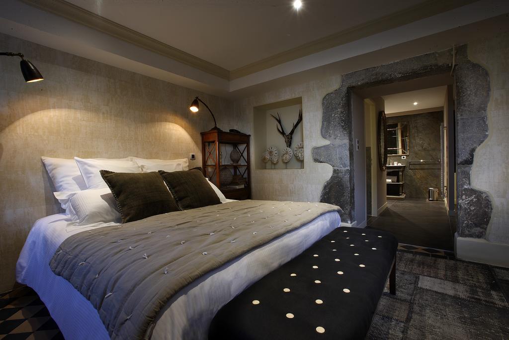 Les Saints Peres Otel Montagnole Dış mekan fotoğraf