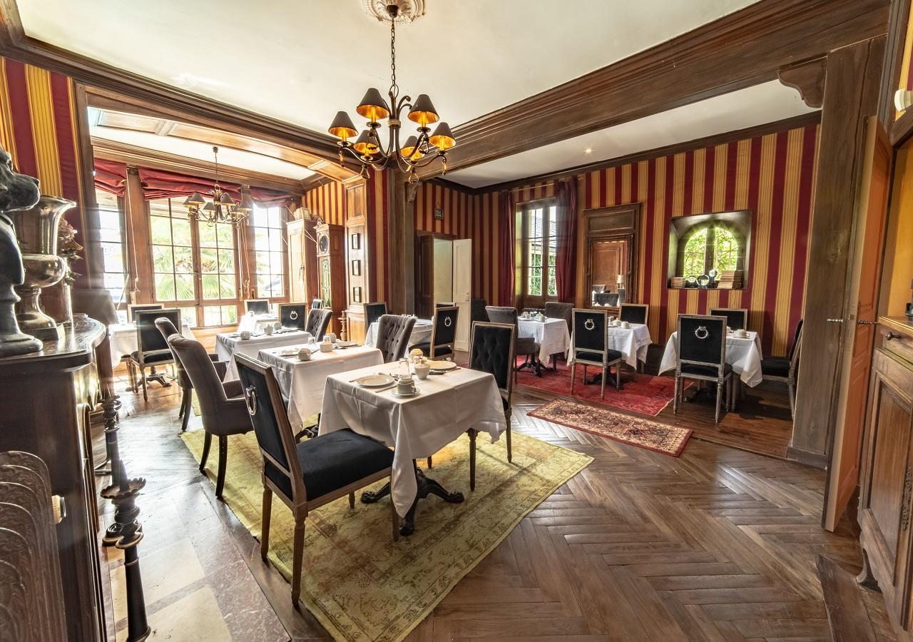 Les Saints Peres Otel Montagnole Dış mekan fotoğraf